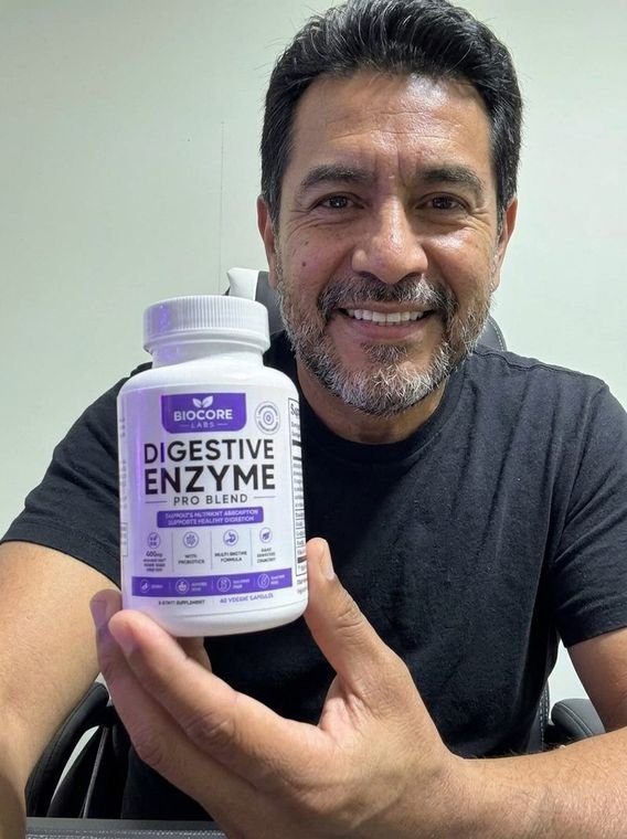 Javier P. con Digestive Enzyme Pro Blend